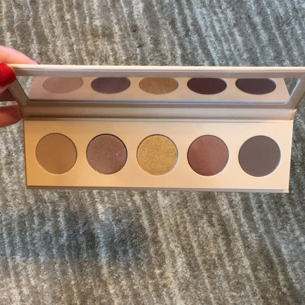 KKW Beauty Bronze Heaven Palette